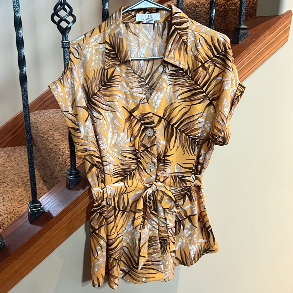 Tropical V-neck blouse with drawstring waist, size large
